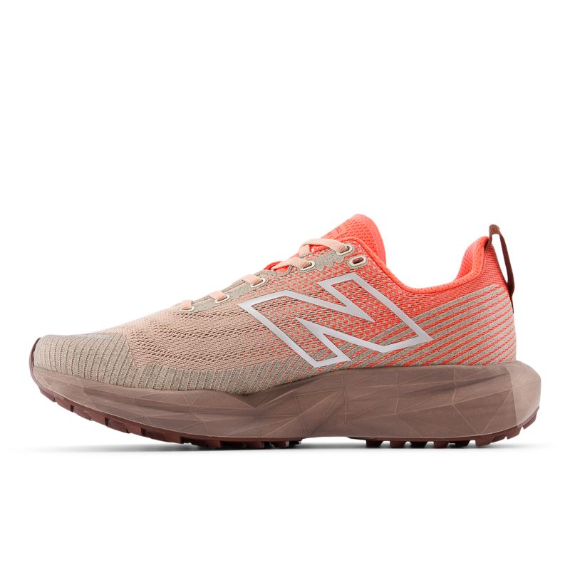 New Balance FuelCell Venym