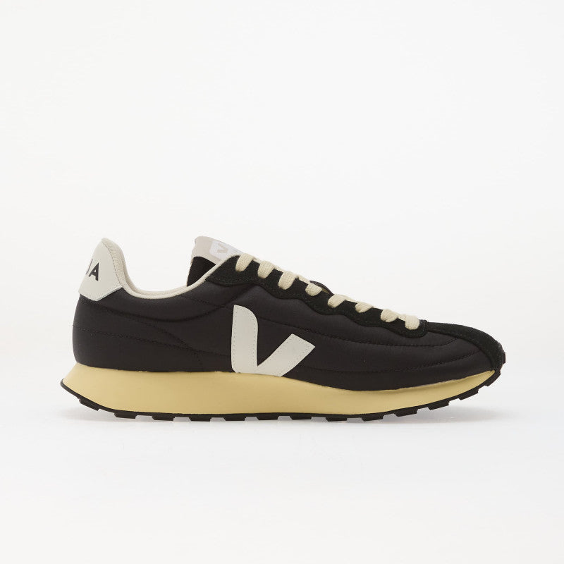 Veja Belem Nolyn Black/ White