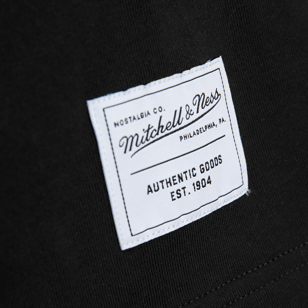 Mitchell & Ness Essentials Heavy Weight Tee Black