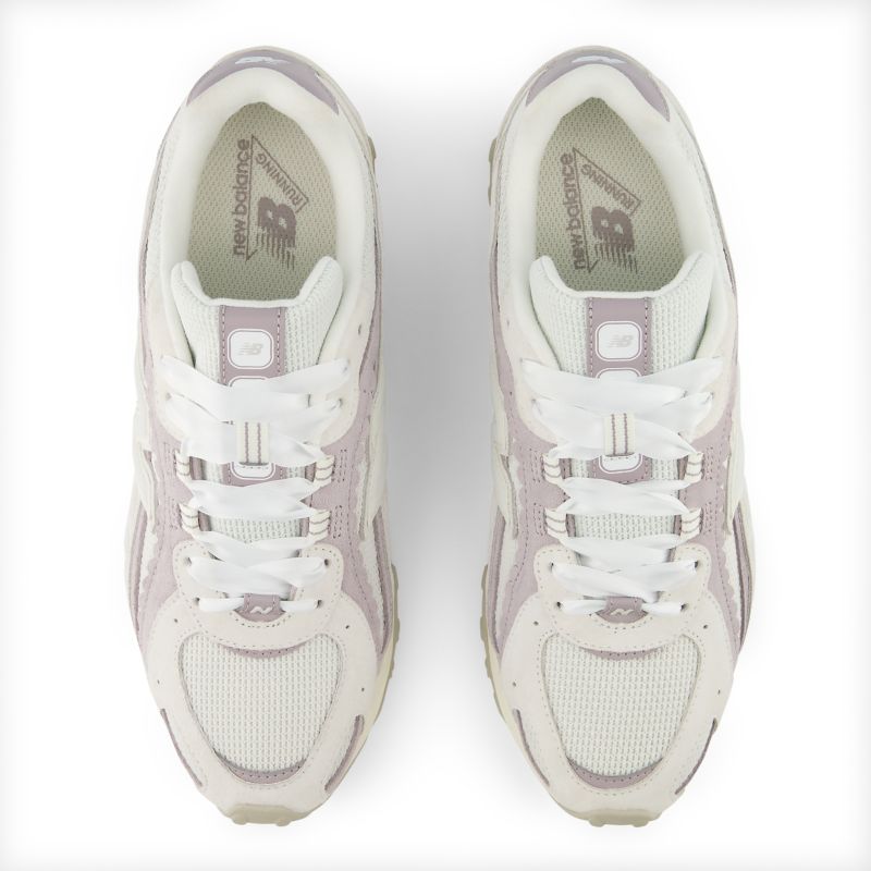 New Balance 204L Reflection/ Truffle Salt