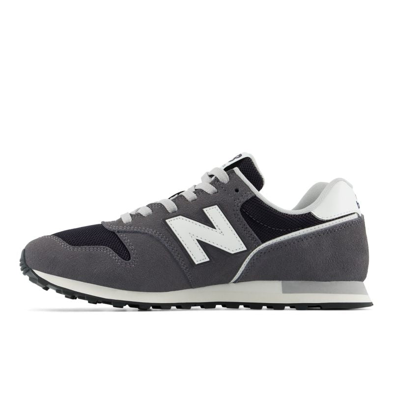 New Balance 373