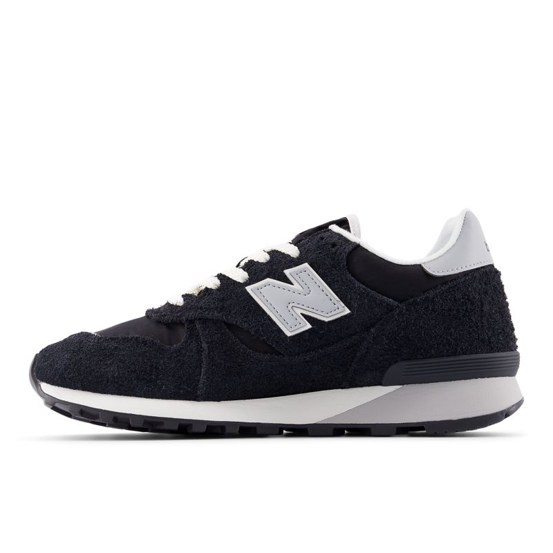 New Balance 475