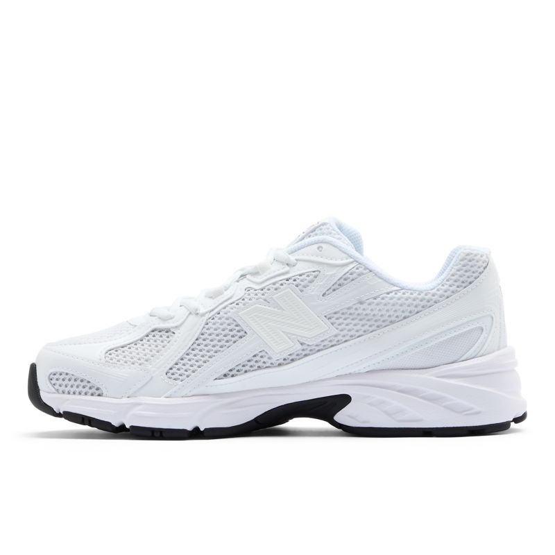 New Balance 740