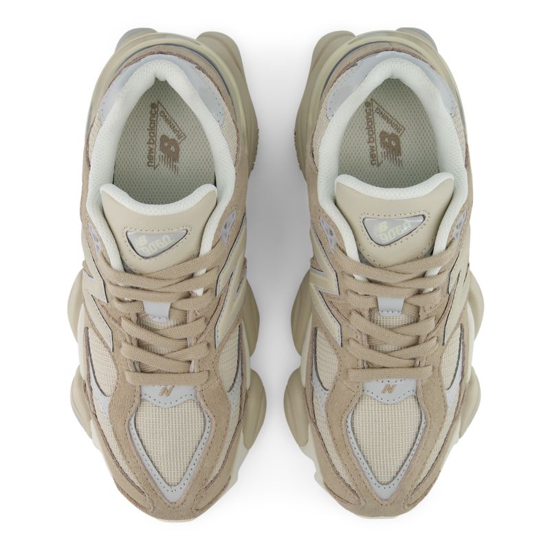 New Balance 608
