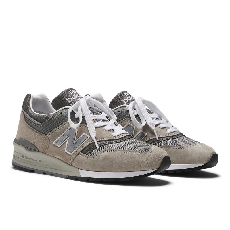 New Balance 997