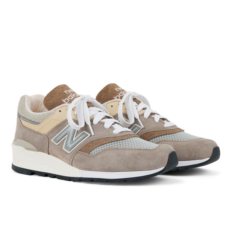 New Balance 997