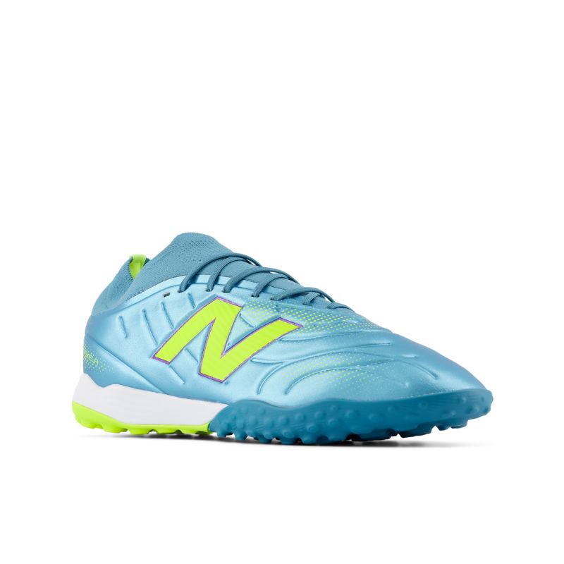 New Balance TEKELA TEAM TF V5