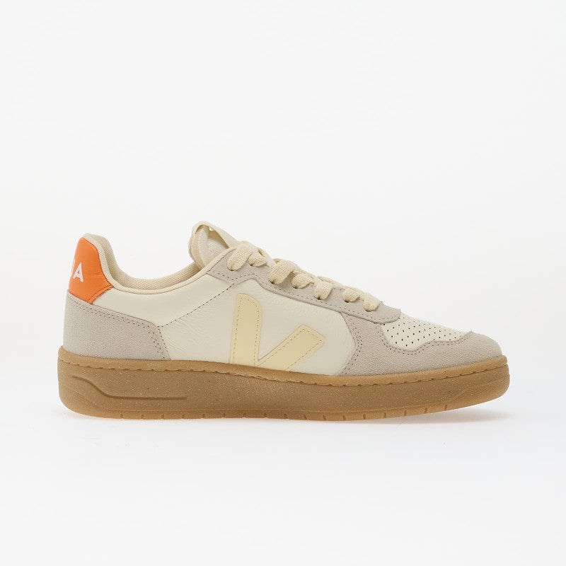 Veja Wmns Veja V-82 Pure/ Calcaire/ Fury
