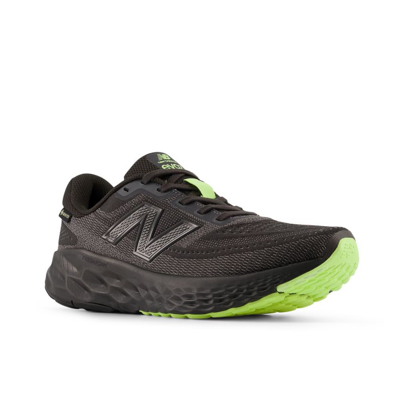 New Balance Fresh Foam Evoz v4 Gore