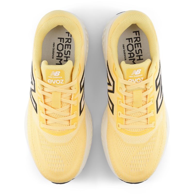 New Balance Fresh Foam Evoz v4