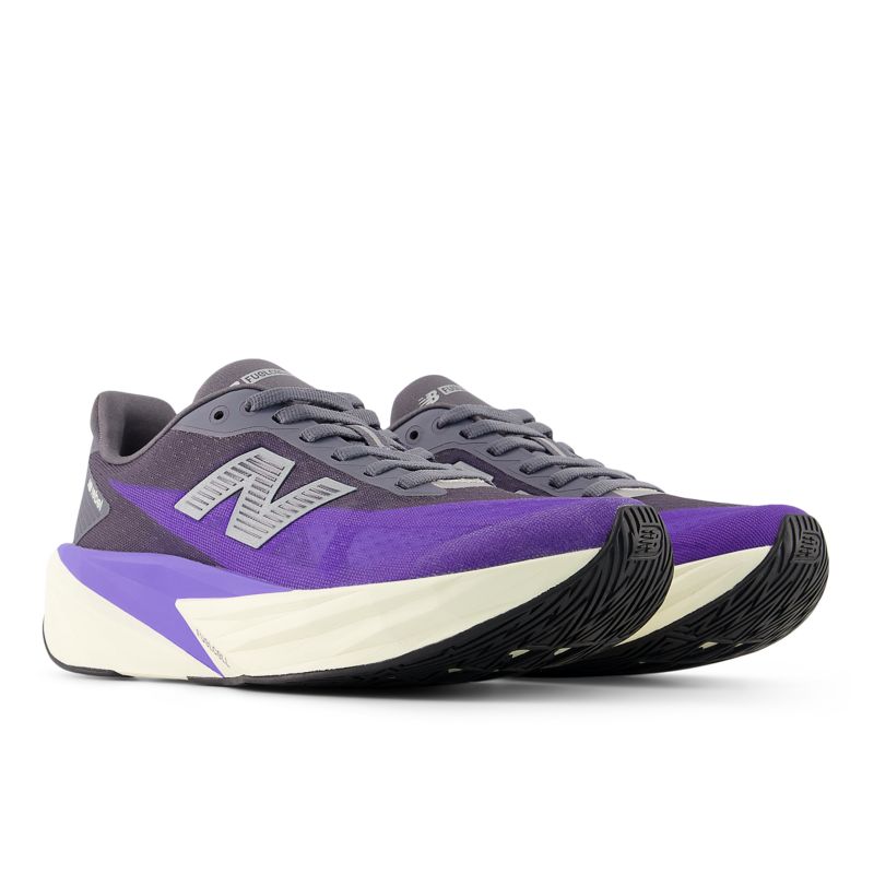 New Balance FuelCell Rebel v5