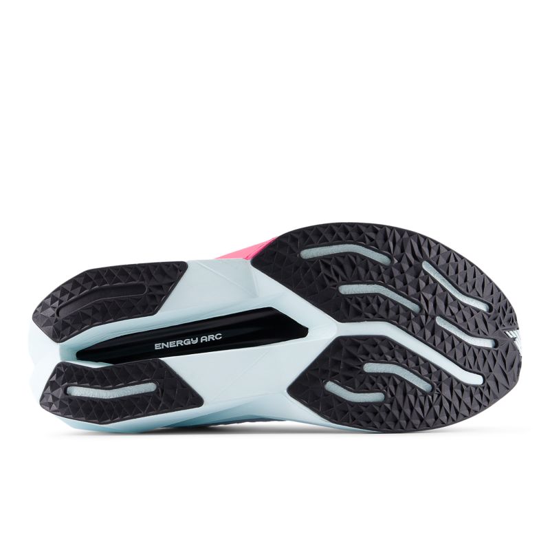 New Balance FuelCell SuperComp Trainer v3